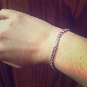 💸 5 for $20 💸Light pink Swarovski crystals